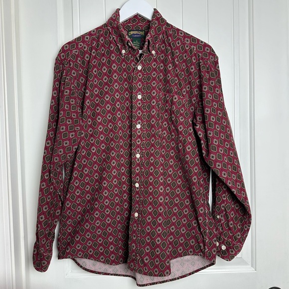 Cambridge classics maroon paisley corduroy button down size medium - Picture 2 of 6